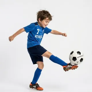 Kicking, a flash card photograph for children