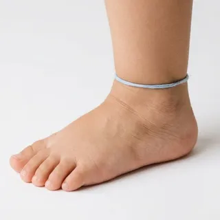 Ankle, a flash card photograph for children
